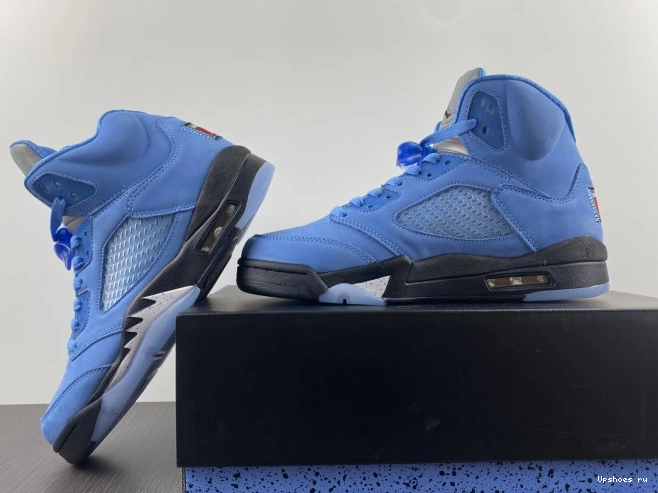 RETRO Jordan Air  5 “UNC”  DV1310-401 0824
